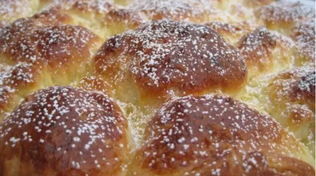 Perla's Sweet Algerian Bread