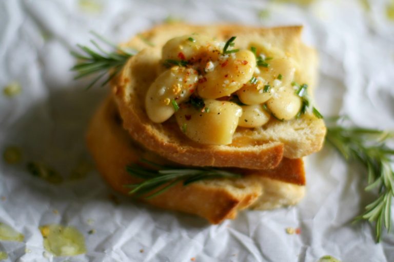 white bean bruschetta