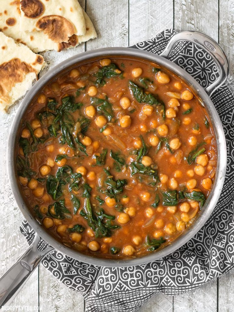 Curried Chickpeas and Spinach by budgetbytes