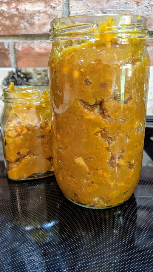 green mango chutney jars