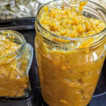 green mango chutney jars