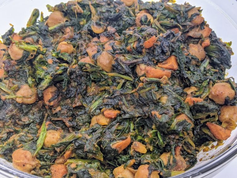 Ethiopian collard green with chickpeas gomen