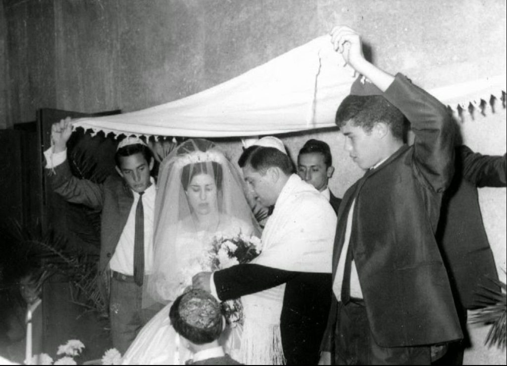 mom and dad wedding chuppah